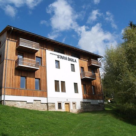 Apartman Stara Skola Vysoké nad Jizerou Zewnętrze zdjęcie